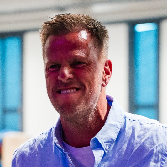 Einar