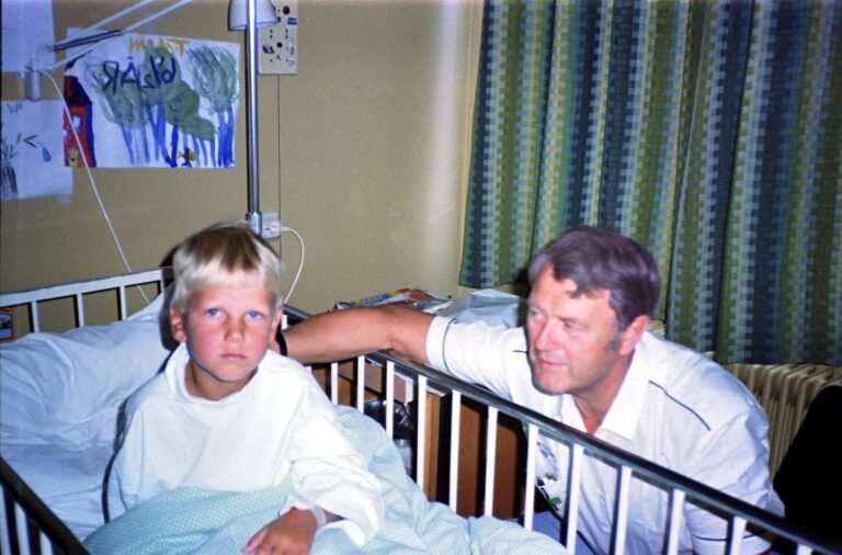 Einar og morfar, 1982