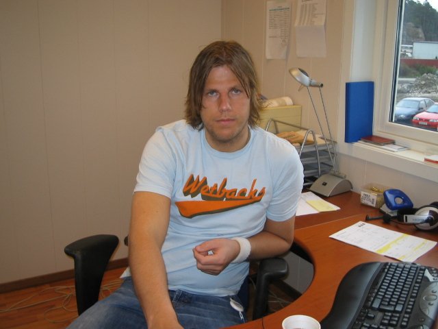 På jobb, 2004.