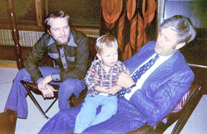 Med morfar, jul 1977.