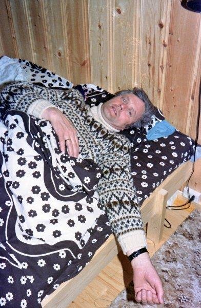 Morfar på Hovden, 1979.