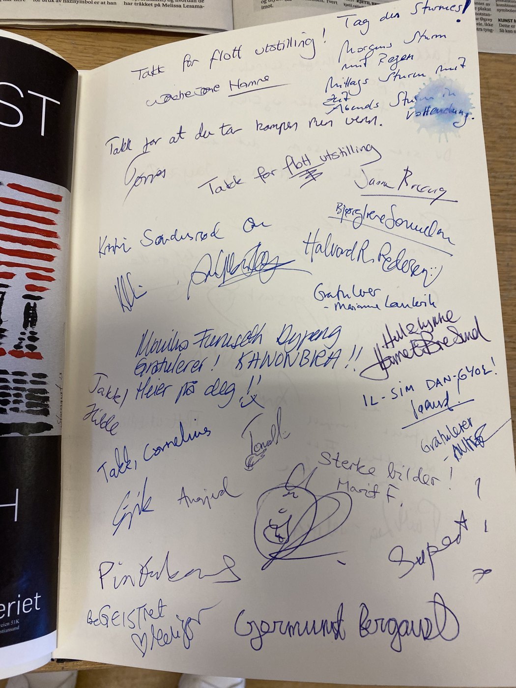 En side fra gjesteboken på Arteriet, 14. juni 2020.
